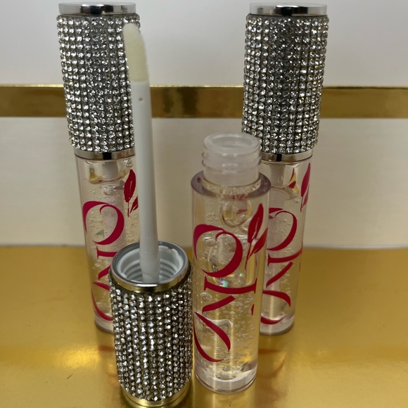 OKOBUTTER Vegan LipGloss - Picture 1 of 3